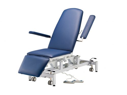 FORTRESS PARAMOUNT MULTI-PURPOSE PODIATRY CHAIR (WITH FACEHOLE)