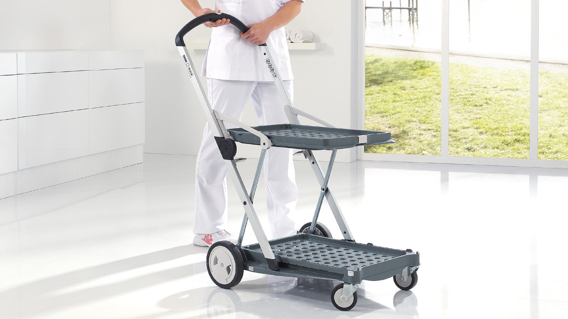 CLAX FOLDING TROLLEY WITH BASKET photo