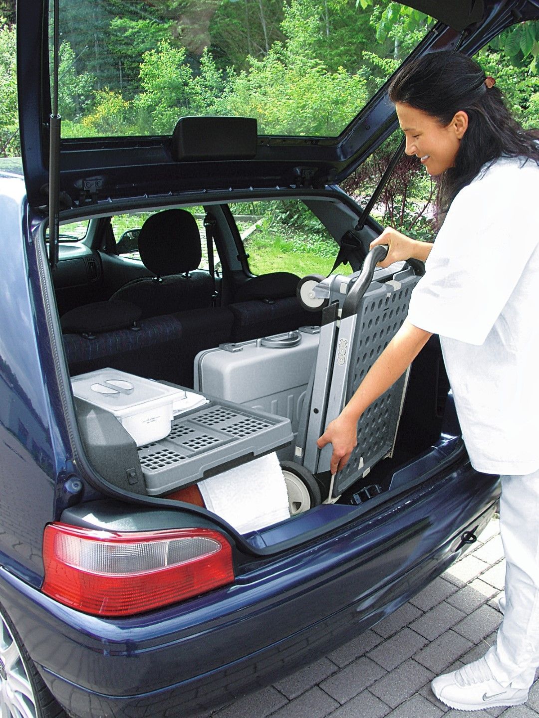 CLAX FOLDING TROLLEY WITH BASKET photo